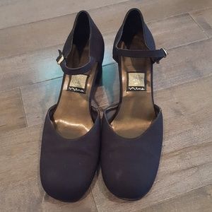 Nina Black Heels with Strap Size 8M